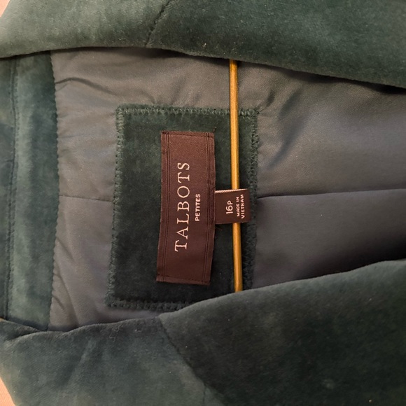 Talbots Rich Green Velvet Blazer - Size 16P - Picture 6 of 9